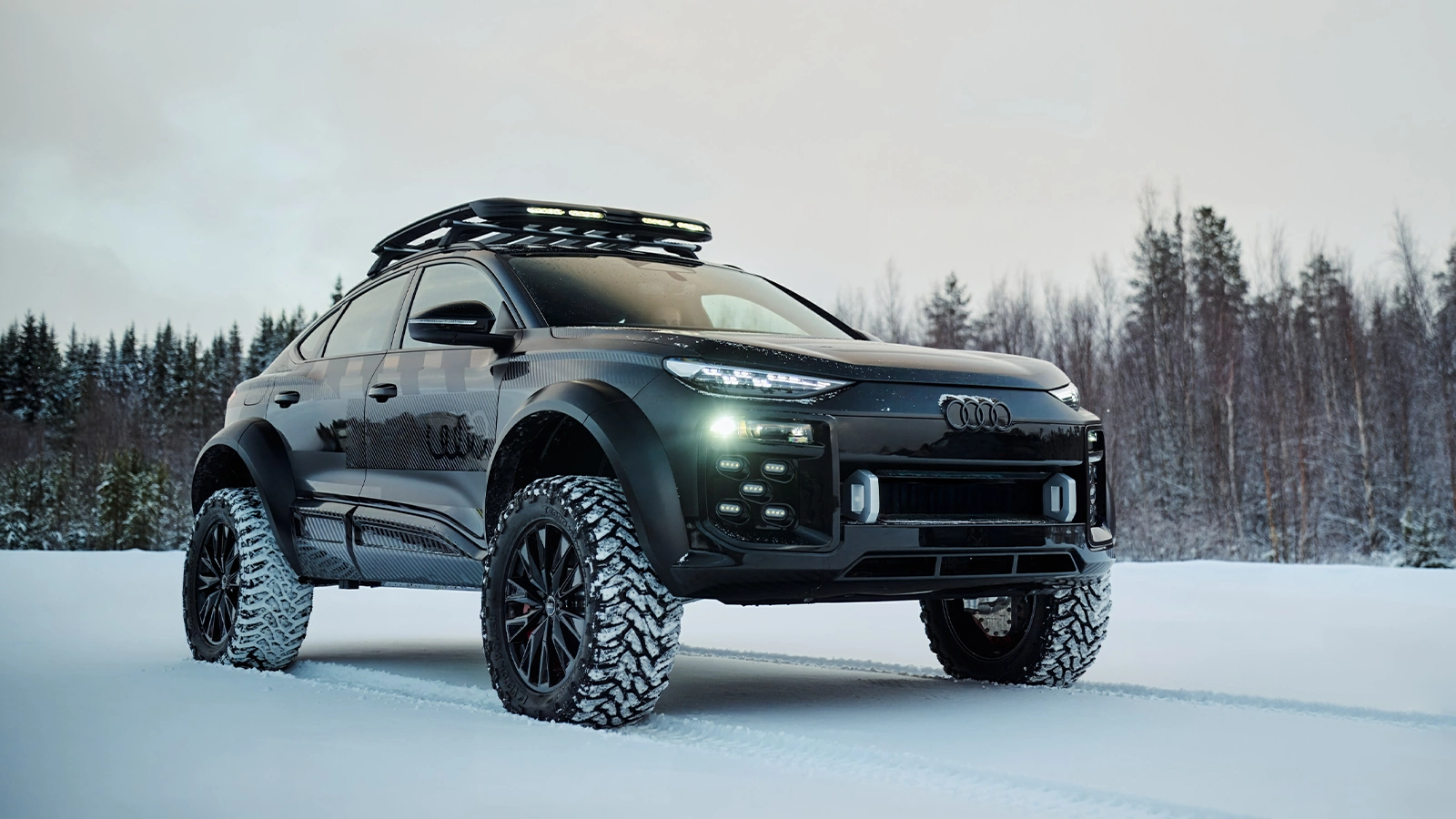 Audi Q6 e-tron offroad voorkant