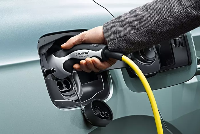 Elektrisch laden bij laadpalen in Frankrijk Elektrisch laden bij laadpalen in Frankrijk