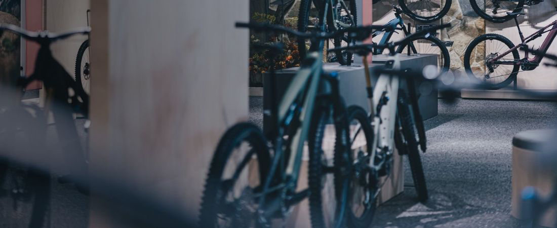 Cube beautyshot in de Cube mekrdealer showroom