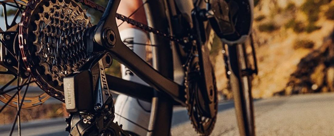 SRAM Force AXS groepset op racefiets