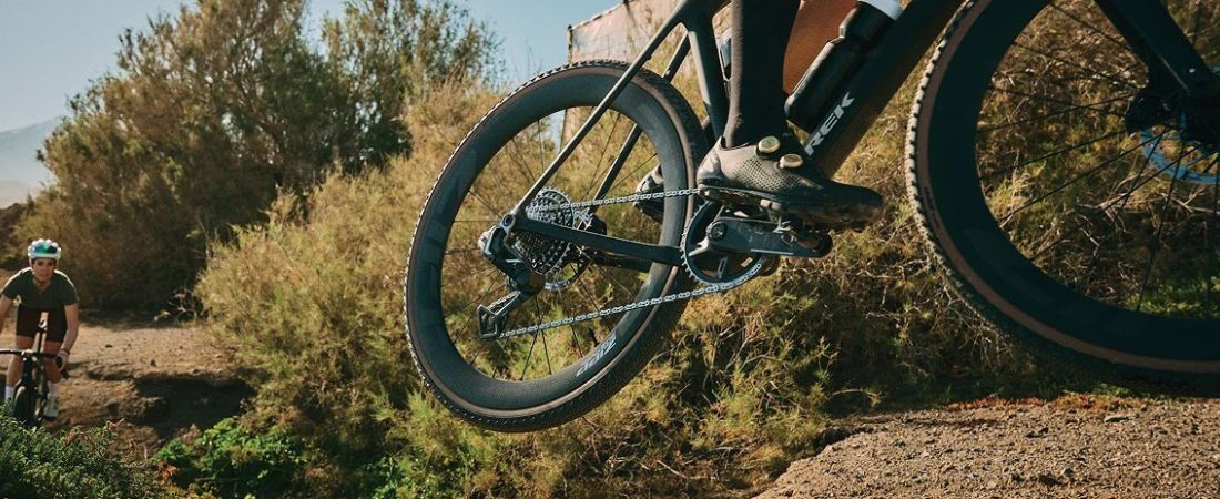 sram force axs xplr gravel groupset lifestyle