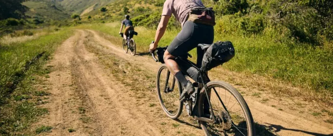 Trek Checkpoint gravelbiking on offroad road