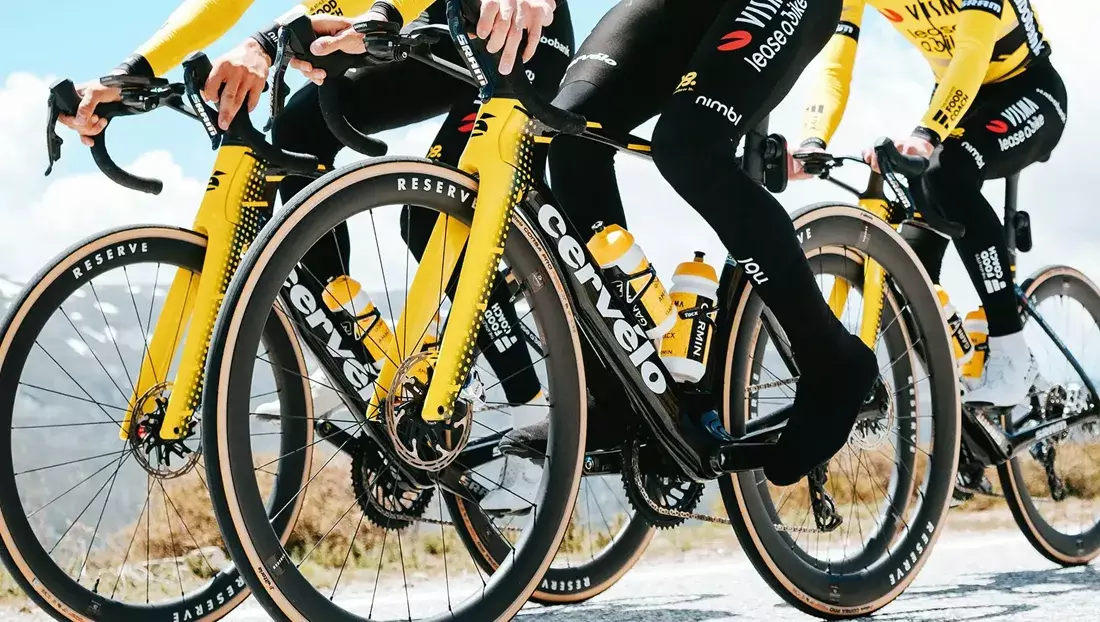 Team Visma Leas A Bike on Cervélo