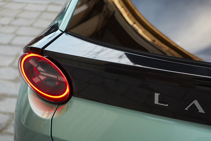 De nieuwe Lancia Ypsilon Hybrid